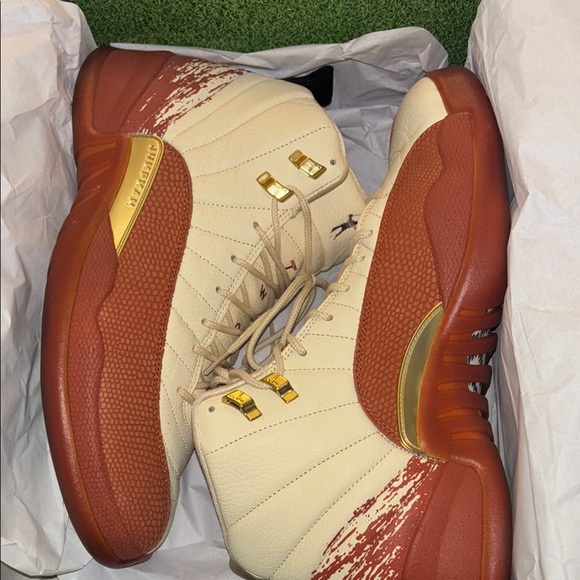 Jordan 12 Retro Eastside boys special edition sz 14 used - Picture 8 of 8